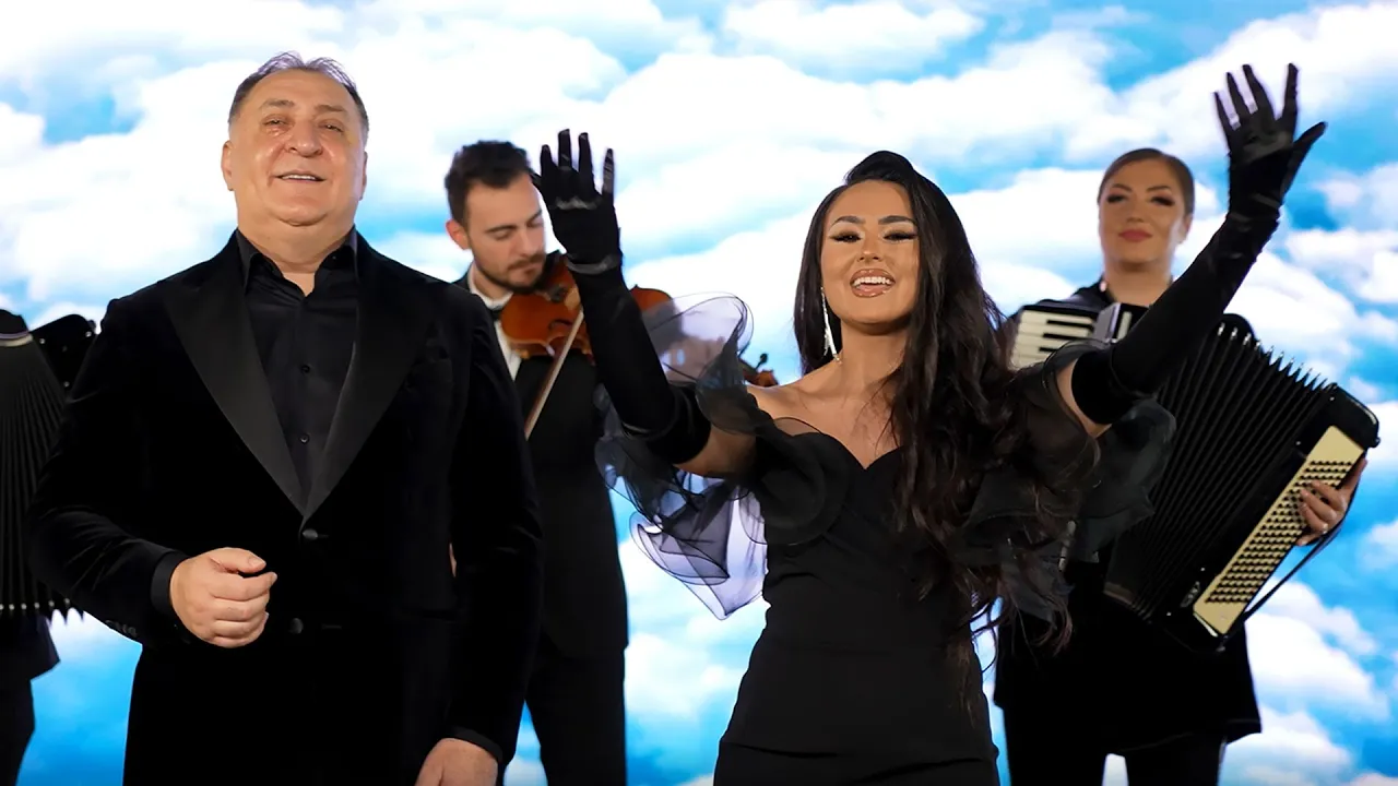 Vali Vijelie & Ana Cristina Cîrstea - Mai dă-mi o viață